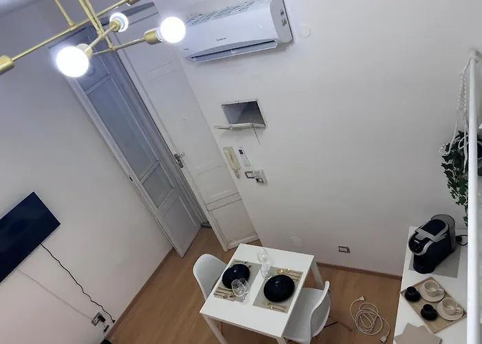 Golden - Un Piccolo Loft Nel Cuore Di Rome