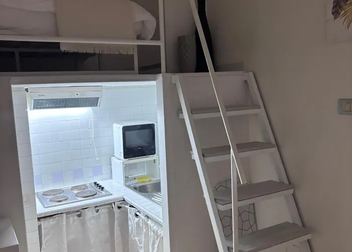 Golden - Un Piccolo Loft Nel Cuore Di Holiday home Rome